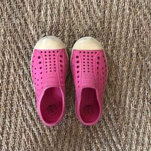 Little girl pink natives